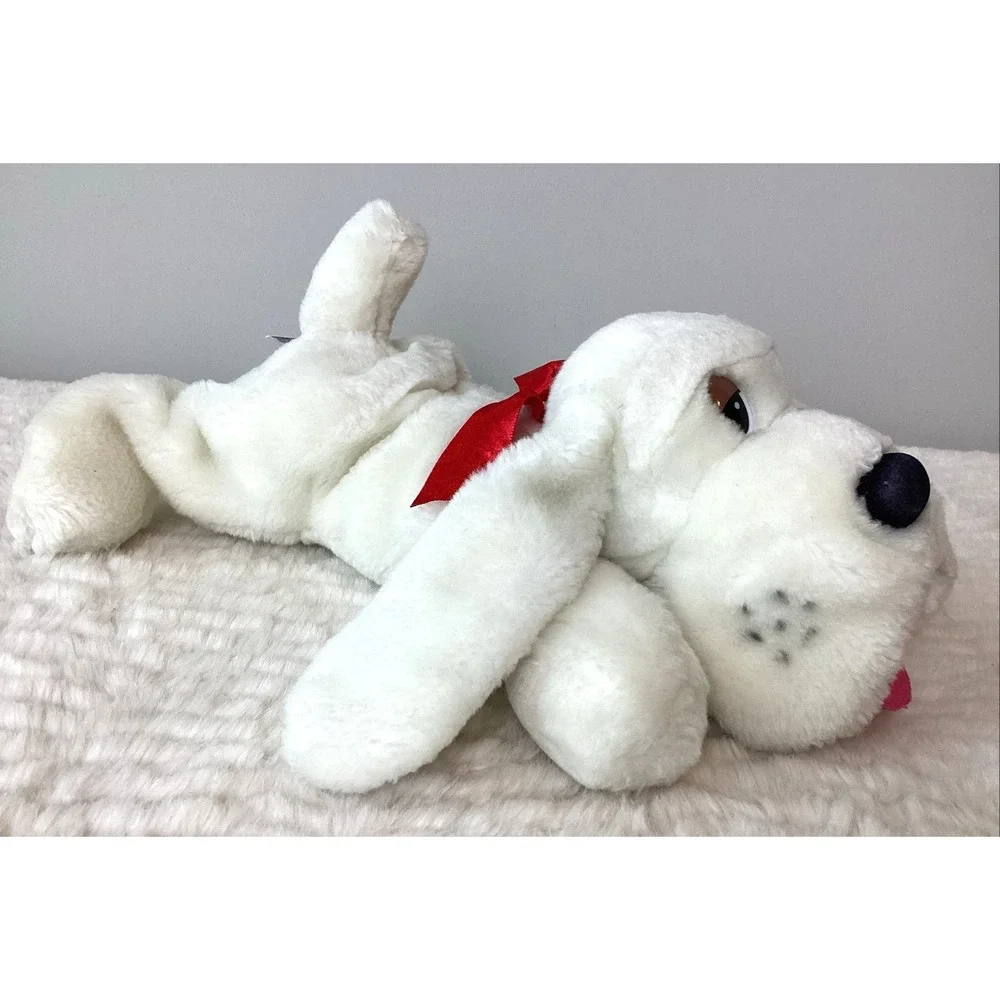 VTG Plush Dog Beagle Bassett Hound Puppy Dog Eyes Stuffed Animal Snuggly Laying